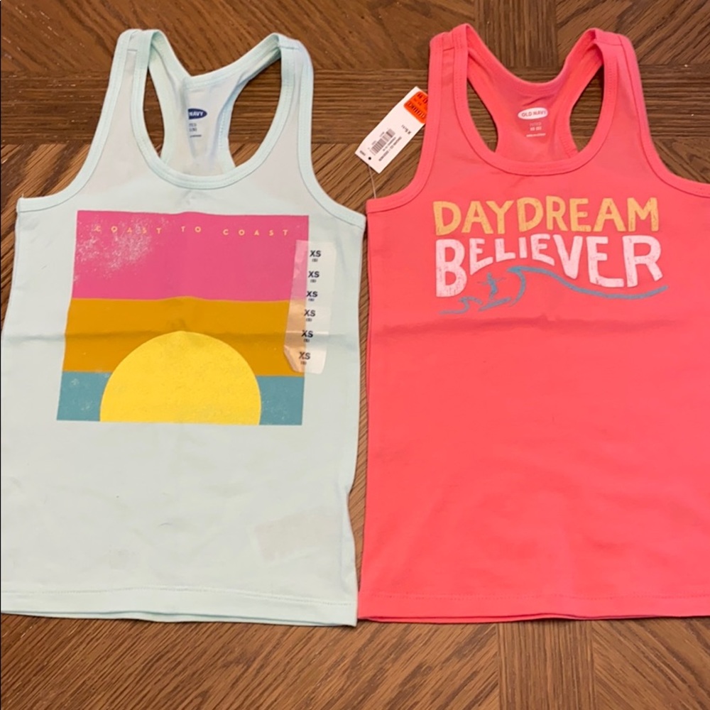 🌴Old navy tanks